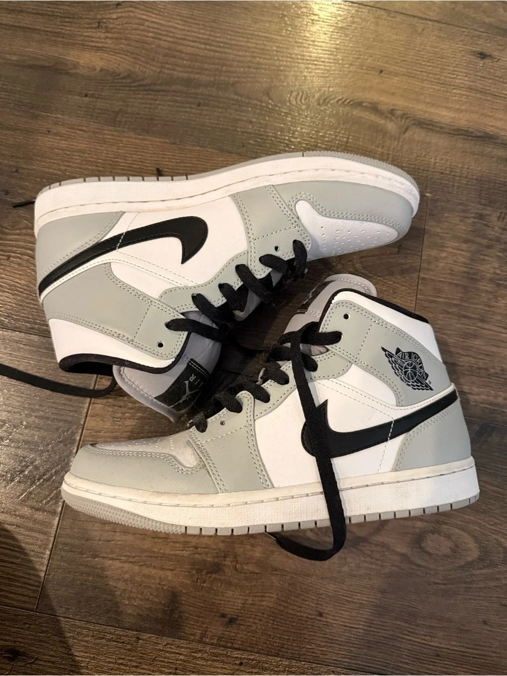 Jordan 1s smoke grey